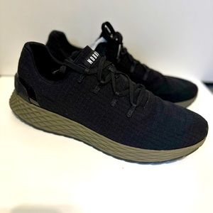 Men’s 13 No Bull Ripstop Runners Black & Olive Green - New In Box - Never Worn